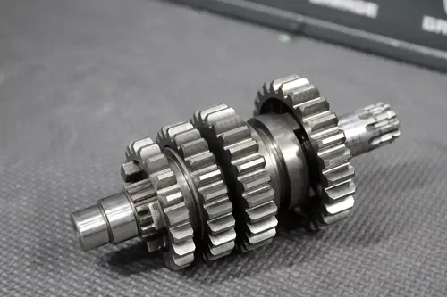 2005 SUZUKI 04-06 RMZ250 ENGINE TRANSMISSION TRANNY ASSEMBLY GEARS
