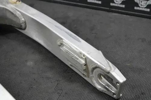 2001 SUZUKI RM125 RM250 K1 OEM SWINGARM SWING ARM SUSPENSION 61000-37E20
