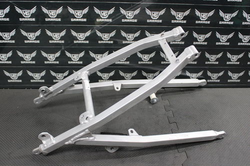 2005 YAMAHA 05-14 YZ125 OEM REAR BACK SUB FRAME SUBFRAME 1C3-21190-90-00