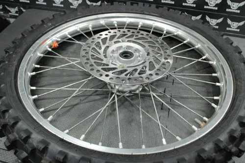 2005 HONDA CRF250R CRF450R OEM 21"X1.60" FRONT WHEEL RIM HUB 44650-MEN-000