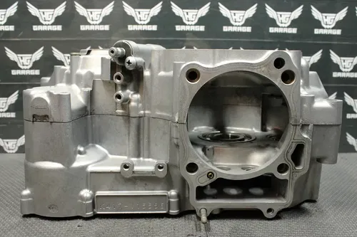 2003 KAWASAKI KLX400R KLX400SR OEM LEFT RIGHT ENGINE MOTOR CRANKCASE CRANK CASES