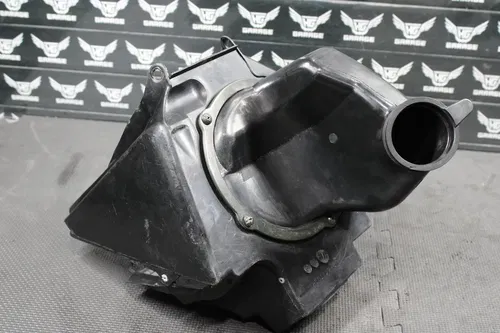 2002 HONDA CR250R OEM AIRBOX INTAKE AIR CLEANER CASE 17210-KZ3-305 READ DESC!