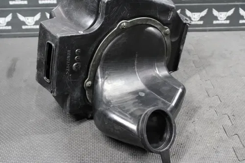 2002 HONDA CR250R OEM AIRBOX INTAKE AIR CLEANER CASE 17210-KZ3-305 READ DESC!