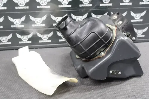 2007 HONDA 03-07 CR85R CR85RB OEM AIRBOX INTAKE AIR CLEANER CASE 17220-GBF-K00ZA