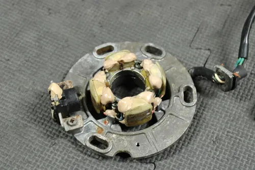 2002 02-04 YAMAHA YZ125 OEM STATOR MAGNETO ROTOR FLYWHEEL 4SS-85560-02-00