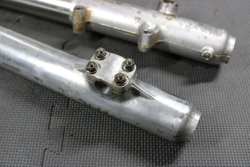 1986 HONDA XR250R OEM RIGHT LEFT FRONT SUSPENSION FORKS SHOCKS