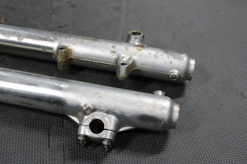 1986 HONDA XR250R OEM RIGHT LEFT FRONT SUSPENSION FORKS SHOCKS