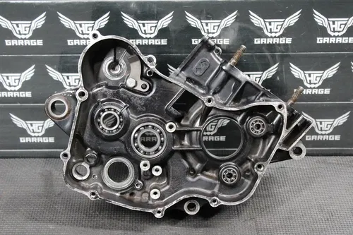 1989 HONDA CR125R OEM RIGHT ENGINE MOTOR CRANKCASE CRANK CASES BLOCK