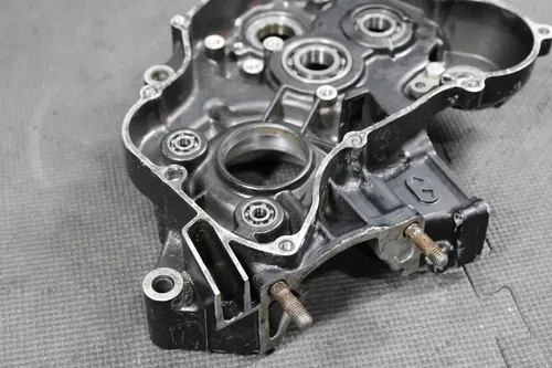 1989 HONDA CR125R OEM RIGHT ENGINE MOTOR CRANKCASE CRANK CASES BLOCK