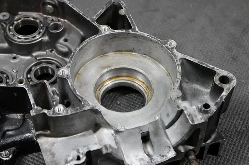 1989 HONDA CR125R OEM RIGHT ENGINE MOTOR CRANKCASE CRANK CASES BLOCK