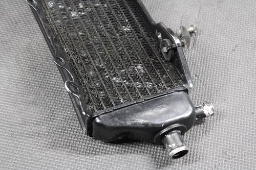1996 KAWASAKI 94-05 KX125 OEM RIGHT ENGINE MOTOR COOLING COOLER RADIATOR