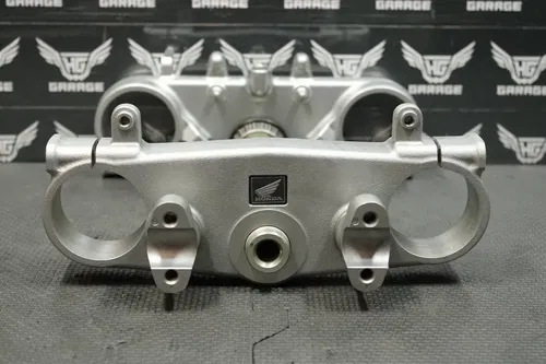 2014 HONDA CRF450R 14-16 OEM FRONT FORKS LOWER UPPER TRIPLE TREE STEM CLAMP.