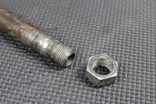 2015 YAMAHA YZ450F OEM REAR BACK SWINGARM BOLT SUSPENSION PIVOT AXLE 33D-22141-0