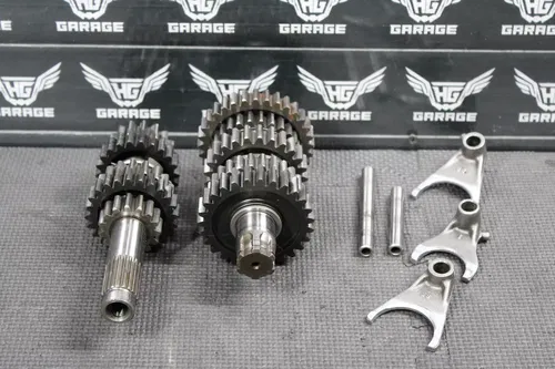 1990 KAWASAKI KX250 OEM ENGINE TRANSMISSION TRANNY ASSEMBLY GEARS 13127-1201