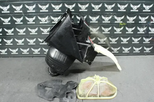 2004 HONDA CRF250R OEM AIRBOX INTAKE AIR CLEANER CASE 17250-KRN-000