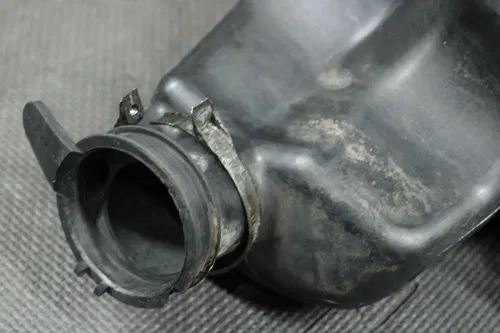 2004 HONDA CRF250R OEM AIRBOX INTAKE AIR CLEANER CASE 17250-KRN-000
