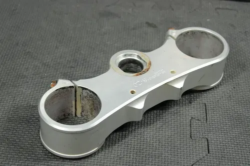 2007 KTM 250 SX-F OEM FRONT FORKS CLAMP LOWER TRIPLE TREE STEM 59401031019