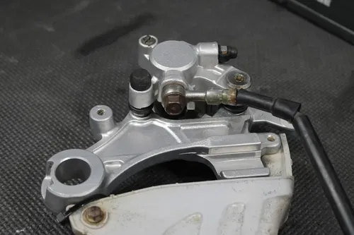 201 YAMAHA 99-01 YZ125 YZ250 OEM REAR BACK BRAKE CALIPER MASTER CYLINDER