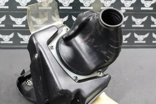 2003 SUZUKI RM100 OEM AIRBOX INTAKE AIR CLEANER CASE K1101-11612 K1309-11696