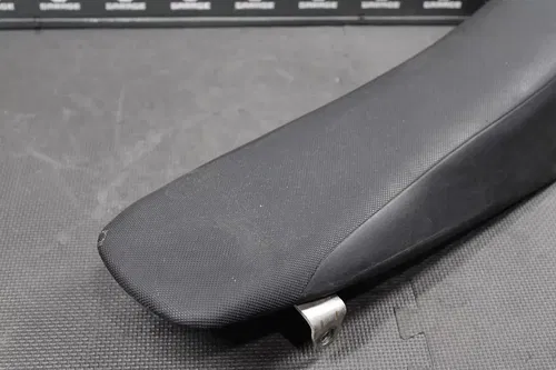 2006 KAWASAKI KX450F OEM SEAT SADDLE 53066-0131-336