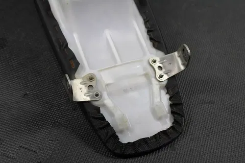 2006 KAWASAKI KX450F OEM SEAT SADDLE 53066-0131-336