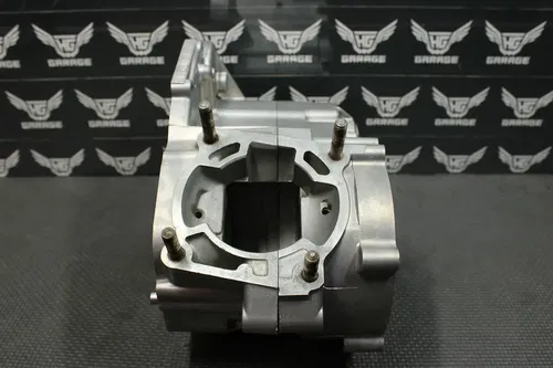 1995 KAWASAKI 95-97 KX100 90-97 KX80 LEFT RIGHT ENGINE MOTOR CRANKCASE.