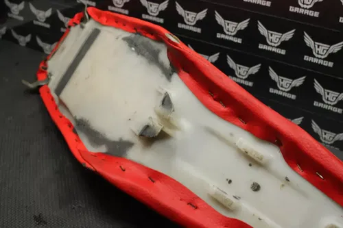 2001 HONDA CR250R OEM SEAT SADDLE 77100-KZ3-J30