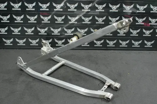 2004 YAMAHA 2004 YZ250F YZ450F OEM REAR BACK SUB FRAME SUBFRAME 5XD-21190-00-00