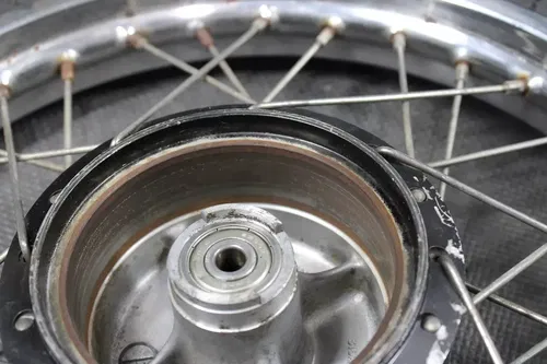 2000 SUZUKI 85-00 DS80 01-04 JR80 OEM FRONT WHEEL RIM 54110-46500 55311-0