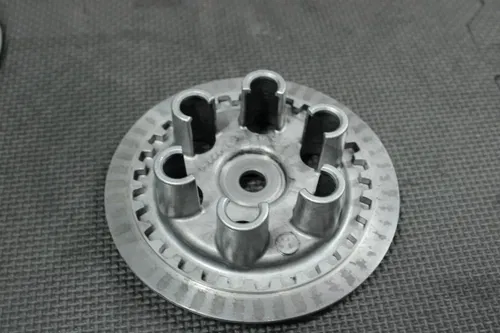 2004 YAMAHA WR450F-YZ450F OEM COMPLETE CLUTCH BASKET PRESSURE PLATE HUB ASSEMBLY