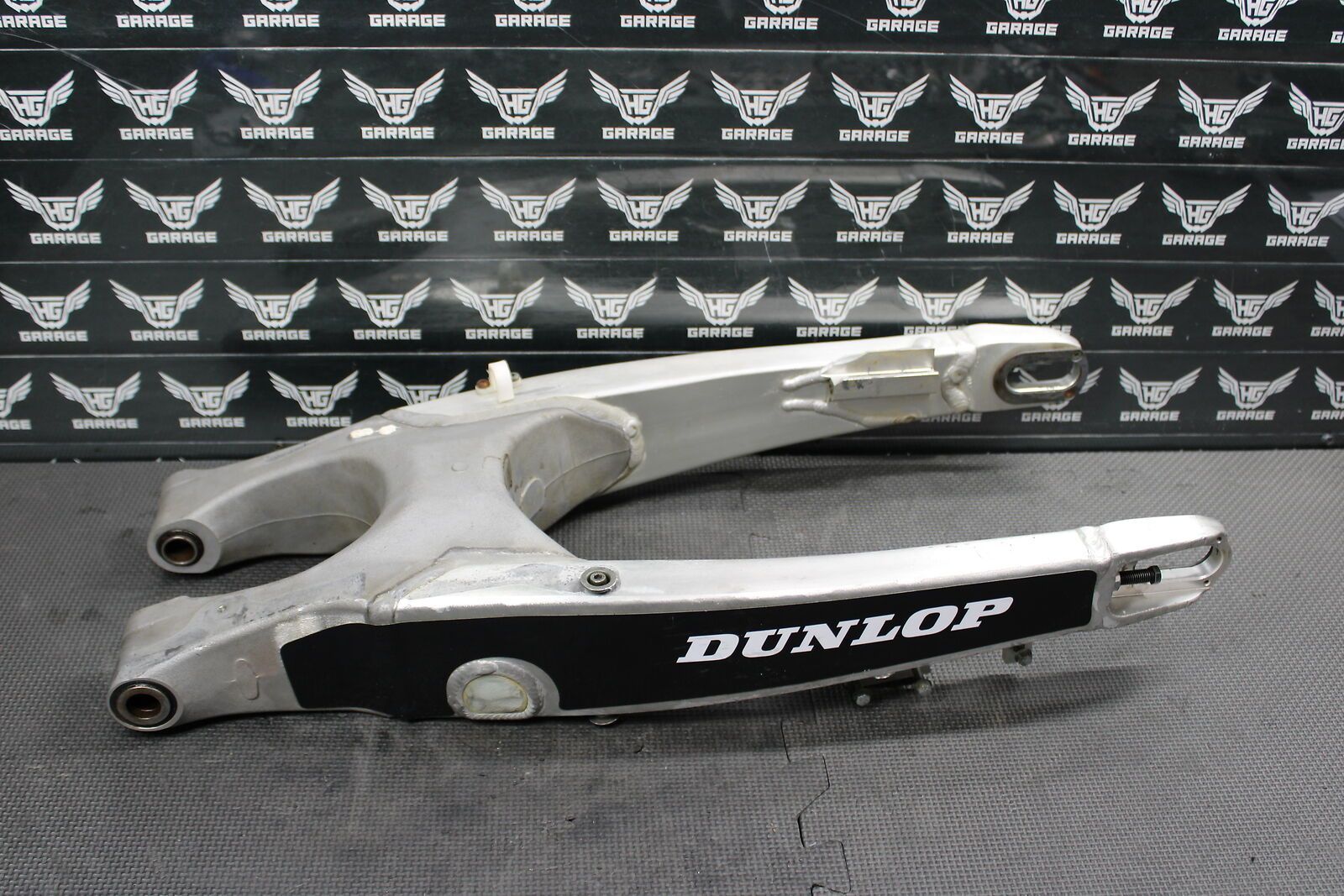2003 YAMAHA YZ125 OEM SWINGARM SWING ARM SUSPENSION 5UN