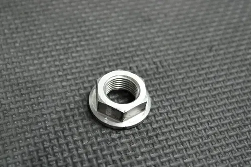 2004 HONDA CRF250R CRF450R OEM FRONT WHEEL RIM AXLE PIVOT BOLT 44301-MEN-000