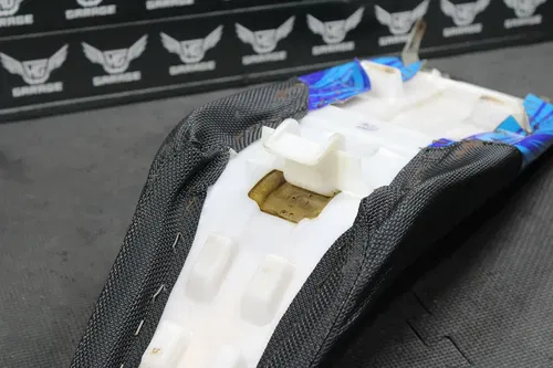 2004 02-05 YAMAHA YZ85 OEM SEAT SADDLE 5PA-24770-10-00
