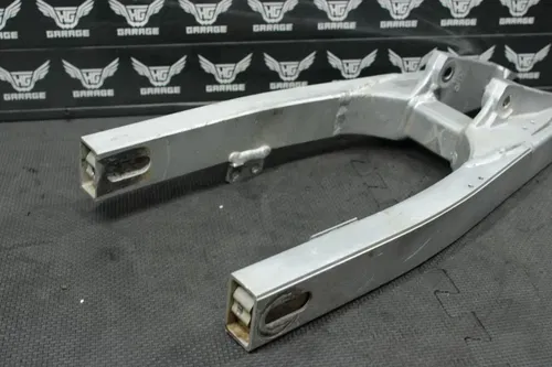 2002 YAMAHA YZ85 OEM SWINGARM SWING ARM SUSPENSION 4ES-22110-01-00