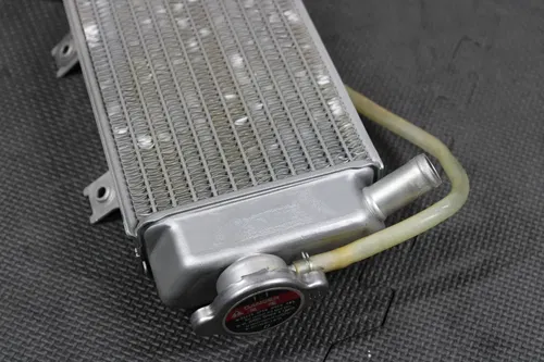 2006 06-08 HONDA CRF450R OEM LEFT RIGHT ENGINE MOTOR COOLING COOLER RADIATOR