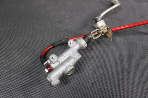 2007 HONDA CR125R CR250R CRF450R OEM REAR BACK BRAKE CALIPER MASTER CYLINDER ASS