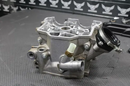 2018 YAMAHA YZ450F OEM ENGINE CYLINDER HEAD CAMSHAFT VALVES CAM TOP END NICE!
