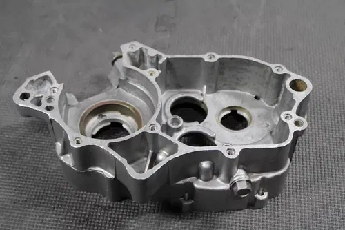 1996 KAWASAKI 95-97 KX100 90-97 KX80 OEM RIGHT ENGINE MOTOR CRANKCASE CRANK CASE