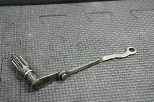 1998 1999 HONDA CR125R OEM ENGINE POWERVALVE EXHUAST VALVE LINKAGE GOVERNOR NICE