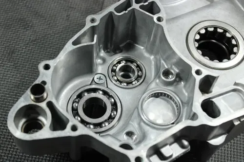 2004 HONDA CRF450R OEM LEFT ENGINE MOTOR CRANKCASE CRANK CASES BLOCK MINT!