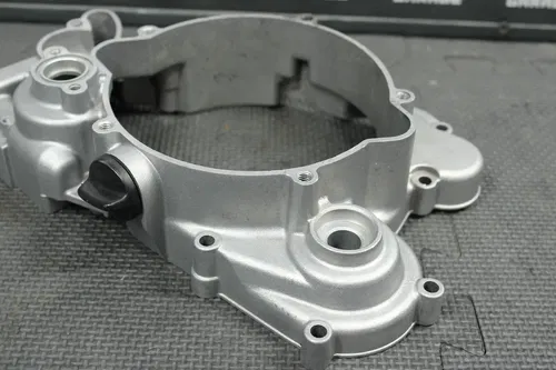 2004 KTM 85SX OEM ENGINE MOTOR RIGHT SIDE INNER CLUTCH COVER 47030001100