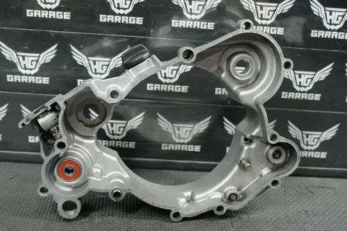 2004 KTM 85SX OEM ENGINE MOTOR RIGHT SIDE INNER CLUTCH COVER 47030001100