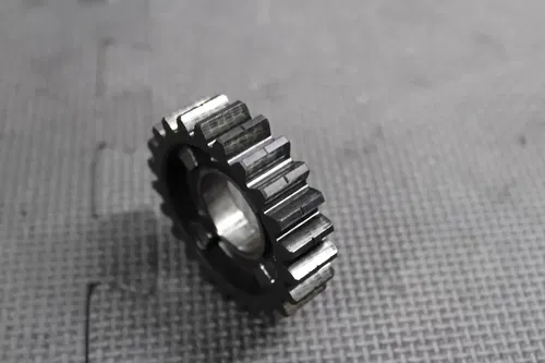 1999 HONDA CR500R OEM TRANSMISSION COUNTER SHAFT 3RD GEAR 23T 23451-ML3-000