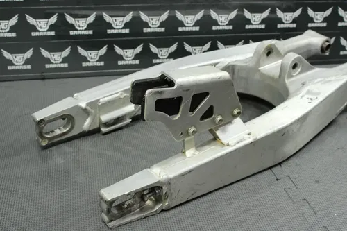 2000 HONDA CR125R OEM SWINGARM SWING ARM SUSPENSION 52200-KZ4-J30