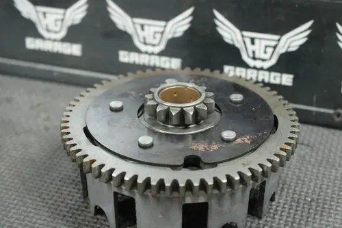 1986 SUZUKI RM80 OEM CLUTCH BASKET INNER OUTER HUB BOSS HARDWARE  PRESSURE PLATE