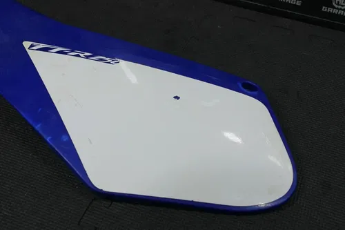 2006 03-06 YAMAHA TTR250 OEM LEFT SIDE PANEL FAIRINGS COWLS NICE!
