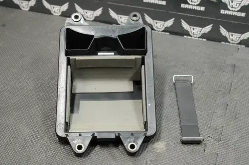 2006 YAMAHA 04-06 WR250F WR450F OEM BATTERY TRAY BOX 5TJ-14437-10-00