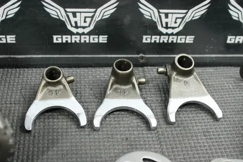 2006 HONDA CRF450R OEM ENGINE TRANSMISSION ASSEMBLY SHIFT FORKS GEARS NICE!