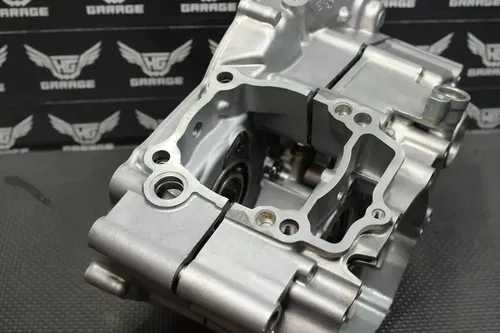2001 YAMAHA WR250F YZ250F OEM LEFT RIGHT ENGINE MOTOR CRANKCASE CRANK CASES