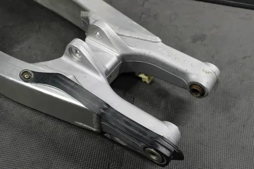 2003 HONDA CRF450R OEM SWINGARM SWING ARM REAR SUSPENSION 52200-MEB-000 MINT!
